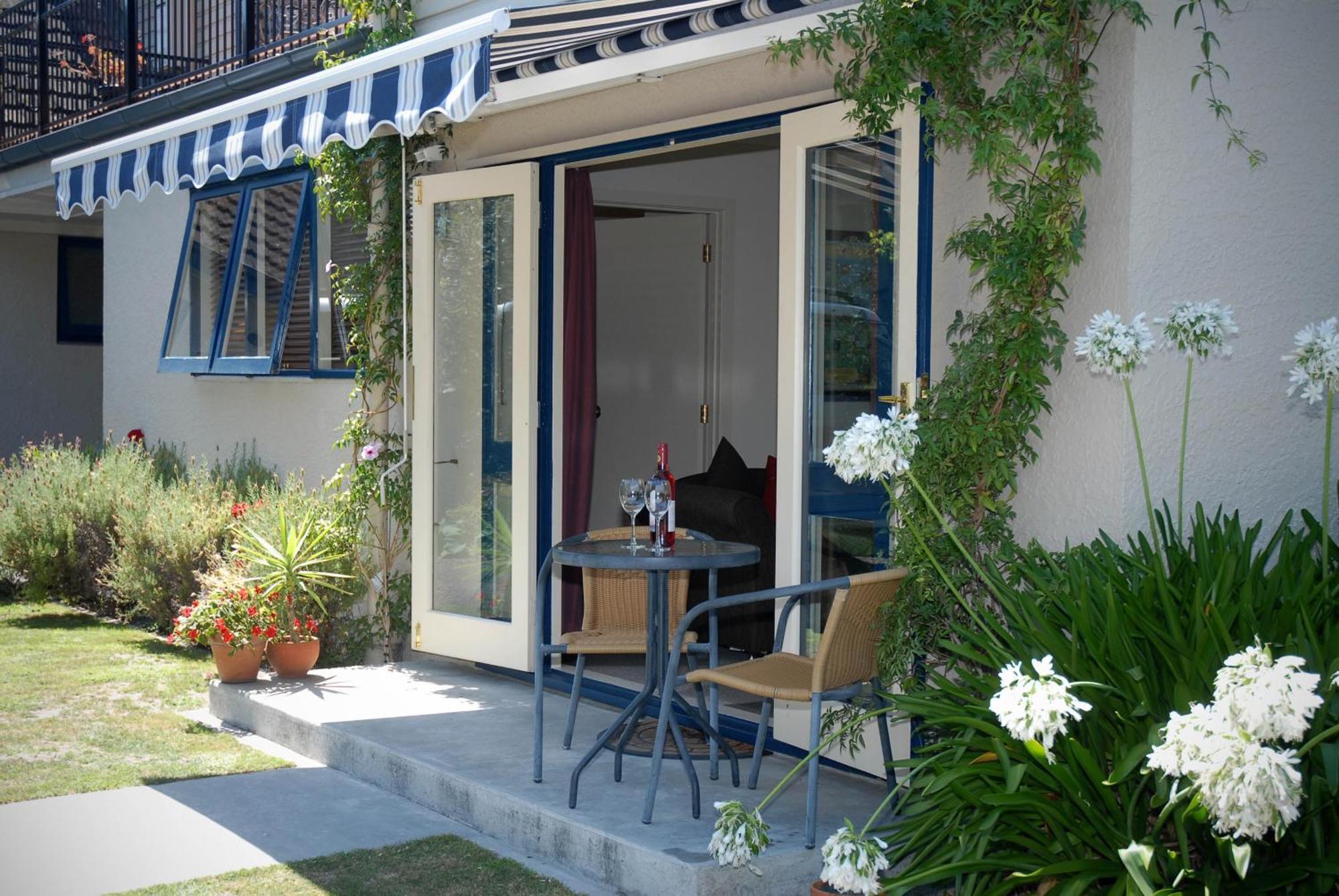 The Village Apartment, Just Steps To The Village Shops, Bars And Restaurants 北哈夫洛克 外观 照片